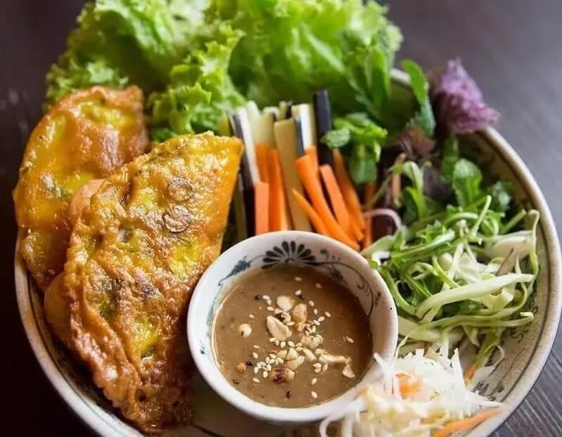 Shrimp pancake - A typical dish of Thanh land