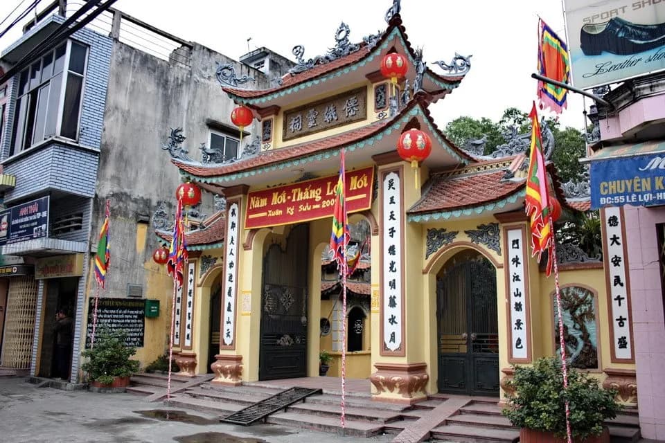 Tien Nga Temple - the place to worship Lady Nam Phuong