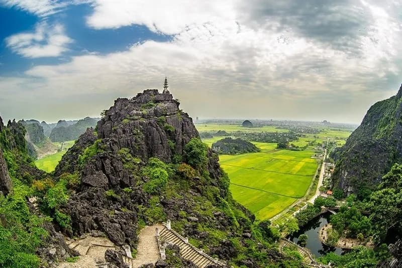 Explore Hang Mua tourism - Ninh Binh 