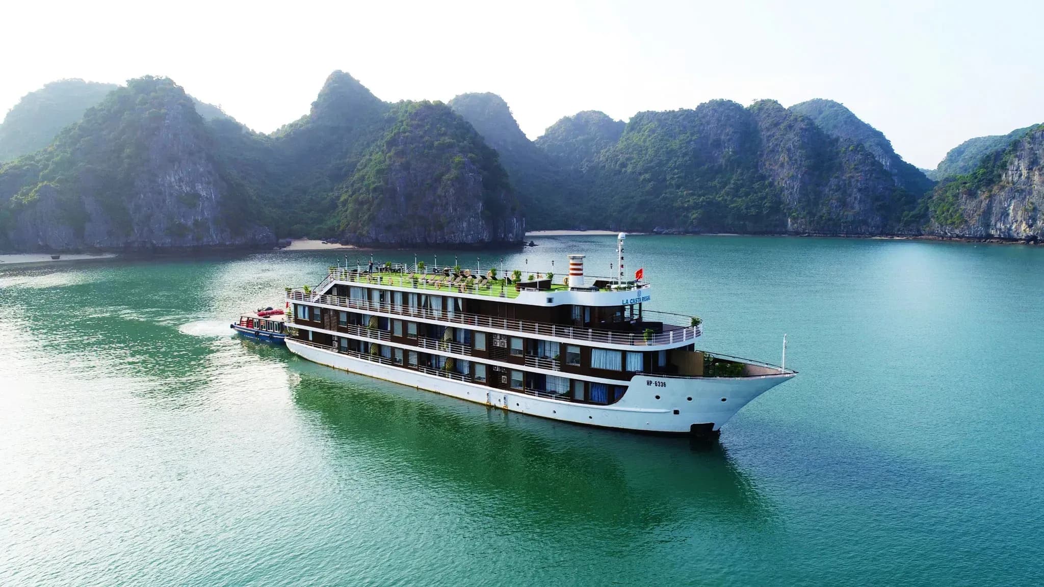 La Casta Regal - Elevating the yachting experience