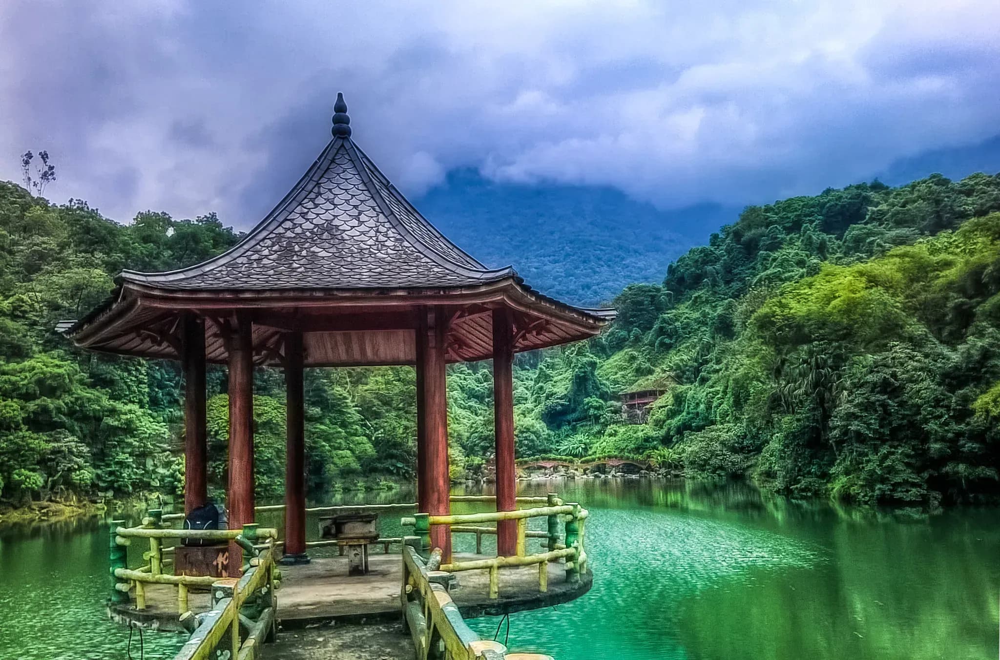 Thien Son Suoi Nga: A Peaceful Place Amidst Ba Vi Nature  