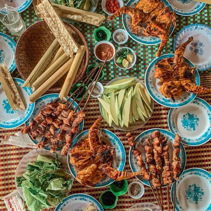 Discover Grilled Chicken with Bamboo Rice in the Central Highlands