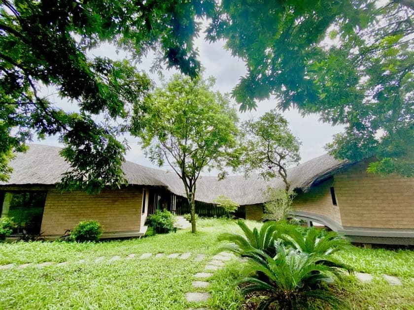 Tomodachi Village of Jackfruit – “peninsula” right in the heart of the capital