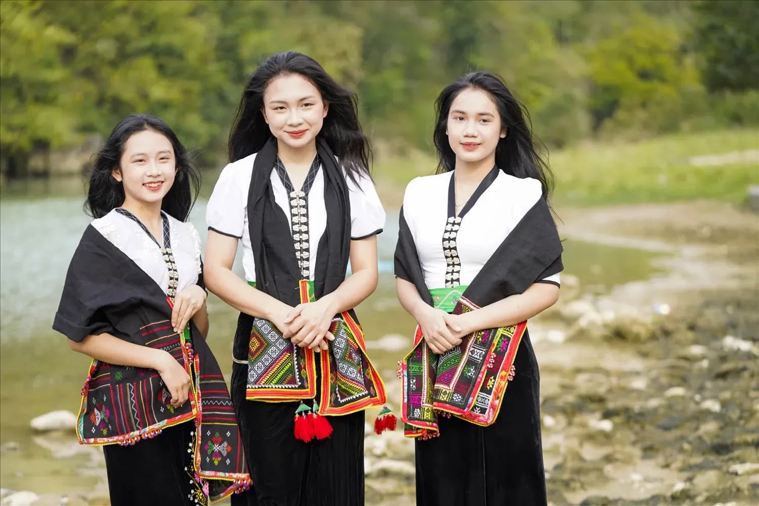 Discover the colors of Thai ethnic group in Vietnam  