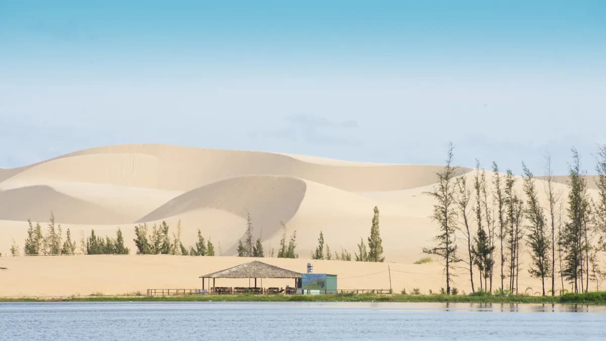 Explore Mui Ne Sand Dunes - Detailed Travel Guide