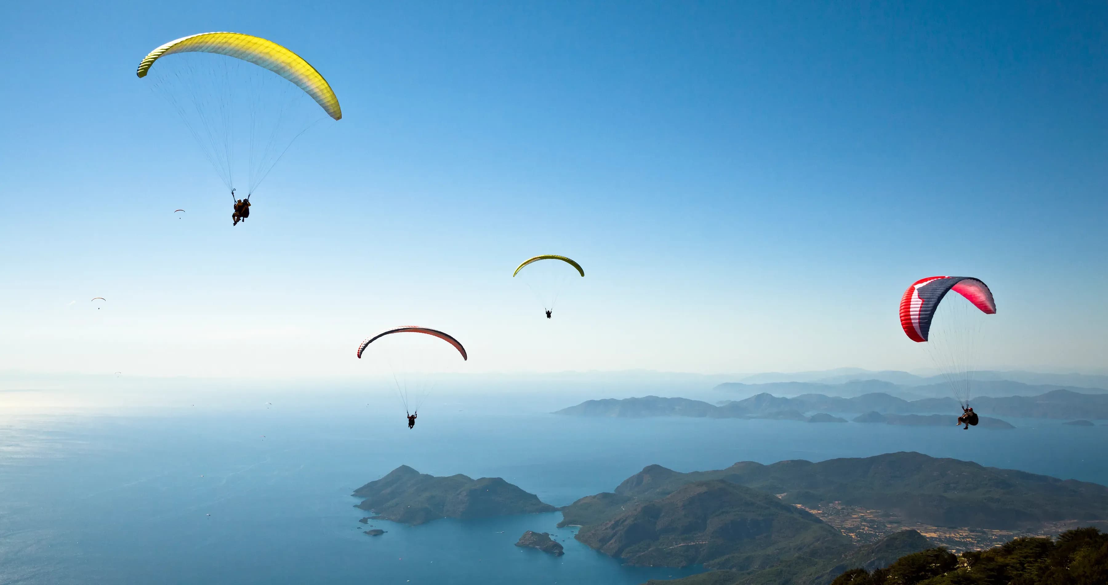 Paragliding Hon En: Immerse Yourself in the Wind and Sky of Nha Trang
