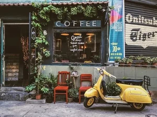 Bac Xiu – coffee flavor blends three cultures