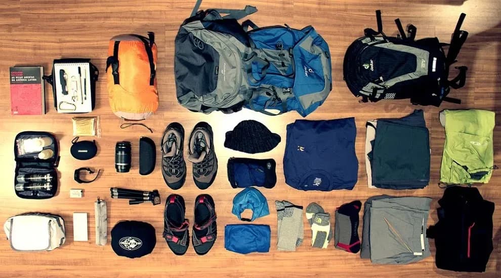 Thoroughly prepare for your climbing journey with essential gear optimizing convenience.