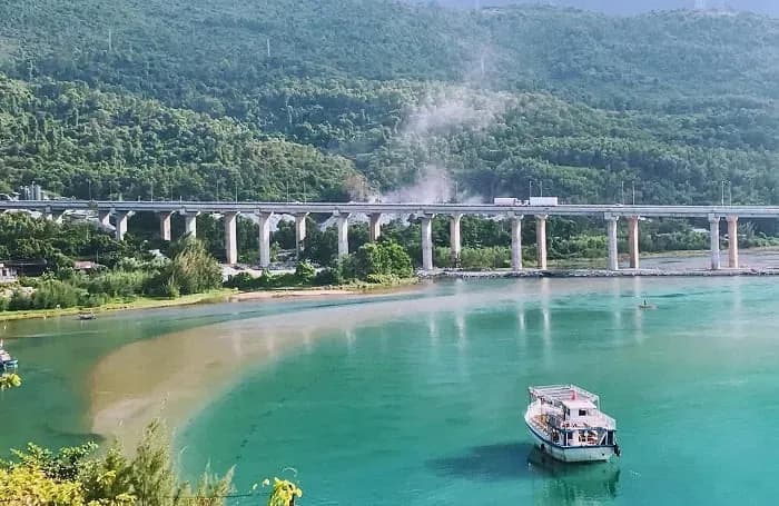 Lang Co Bay Hue - The most beautiful bay on the planet