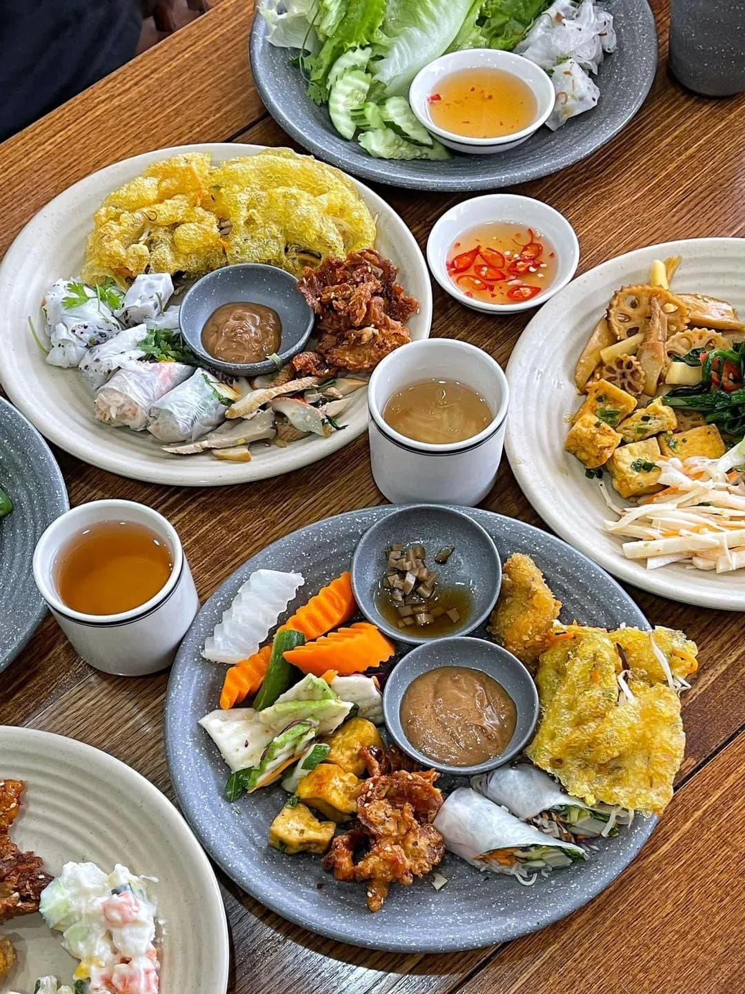 banh-mi-viet-nam-wikipedia-tieng-viet_nha-hang-chay-ha-noi-ivivu-35.jpg