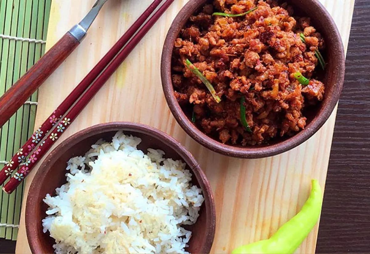 Ha Yen shrimp paste - Famous royal specialty of Thanh land
