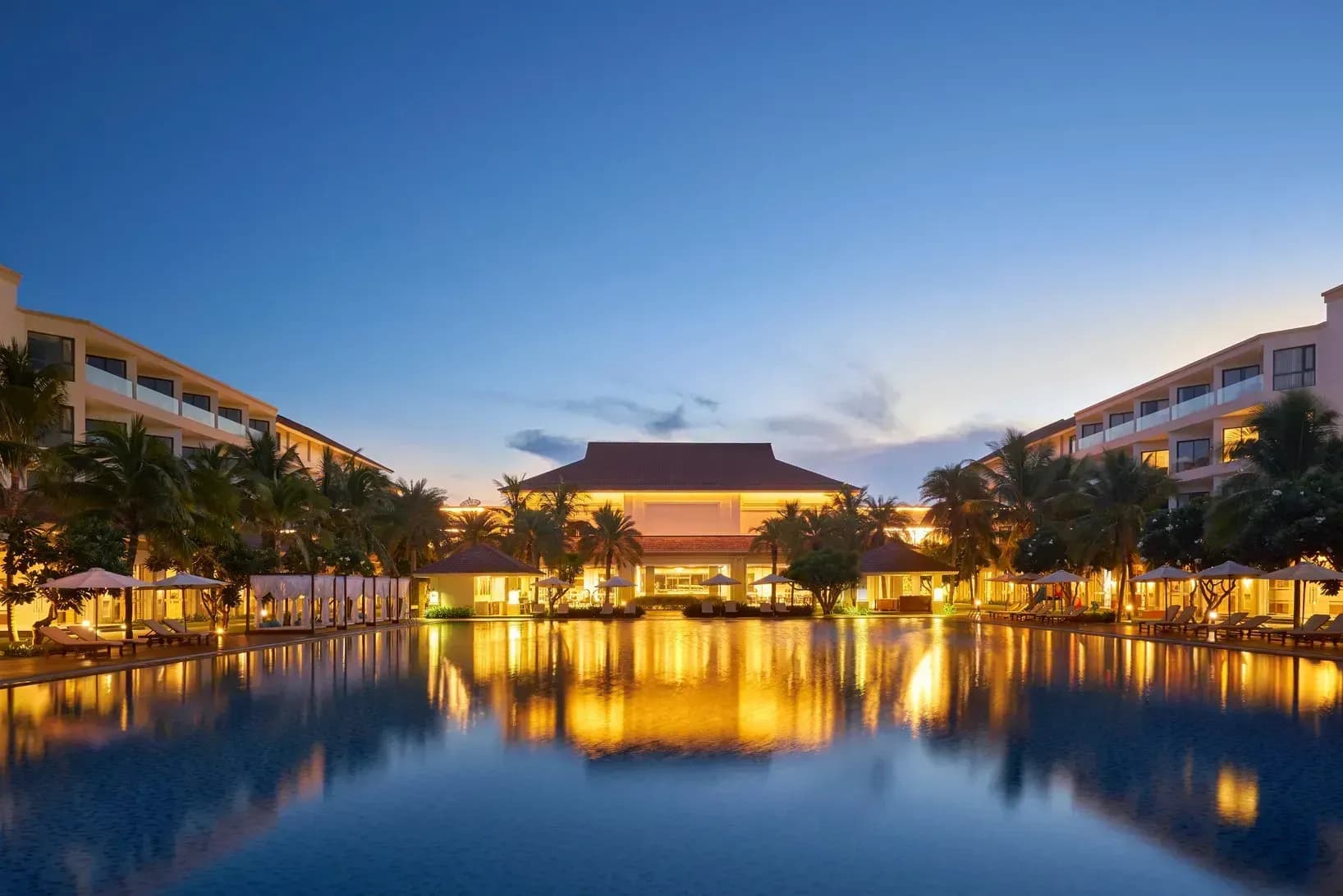 Experience a world-class getaway at this stunningly beautiful resort.
