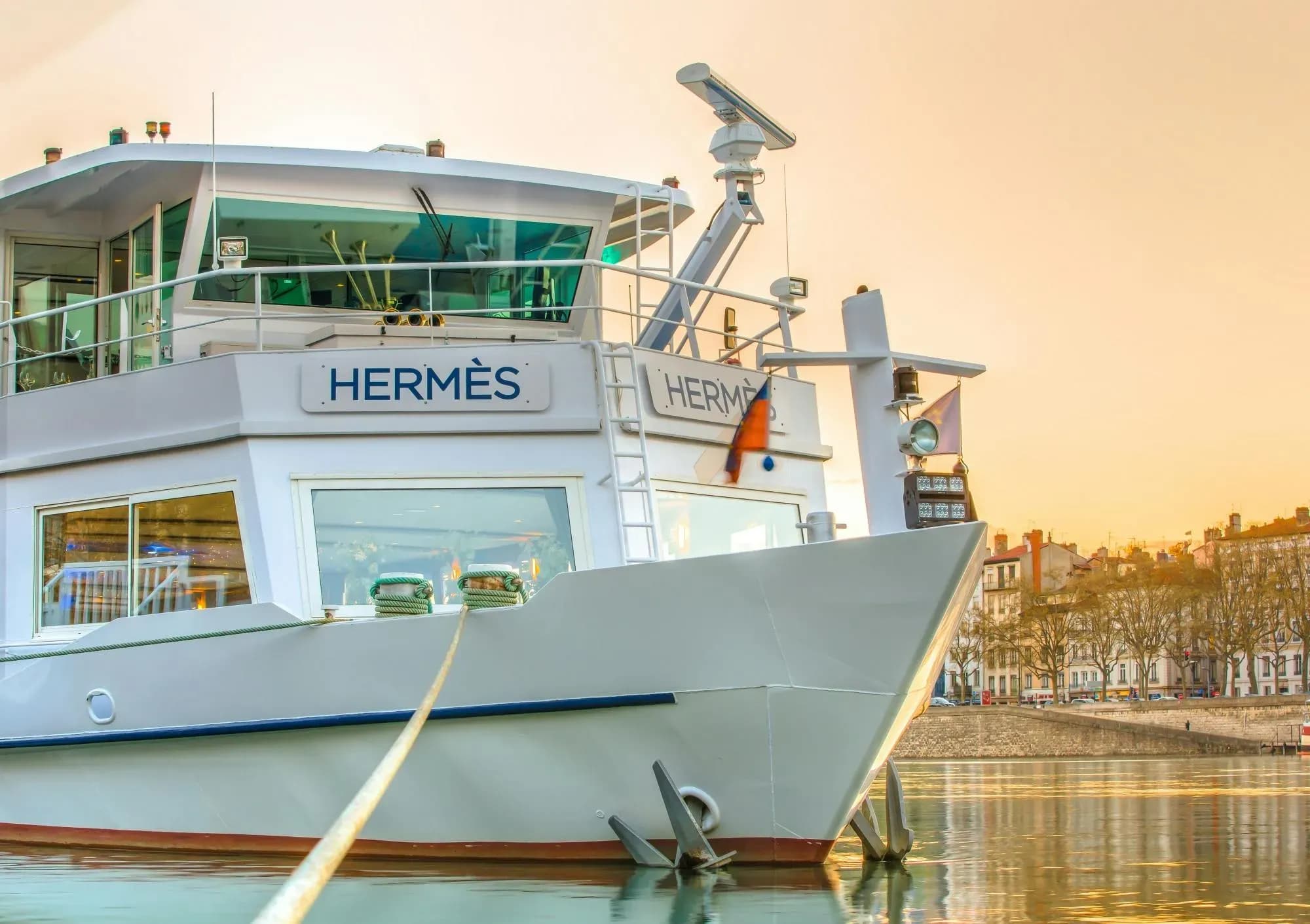 Luxury Hermes cruise on the water