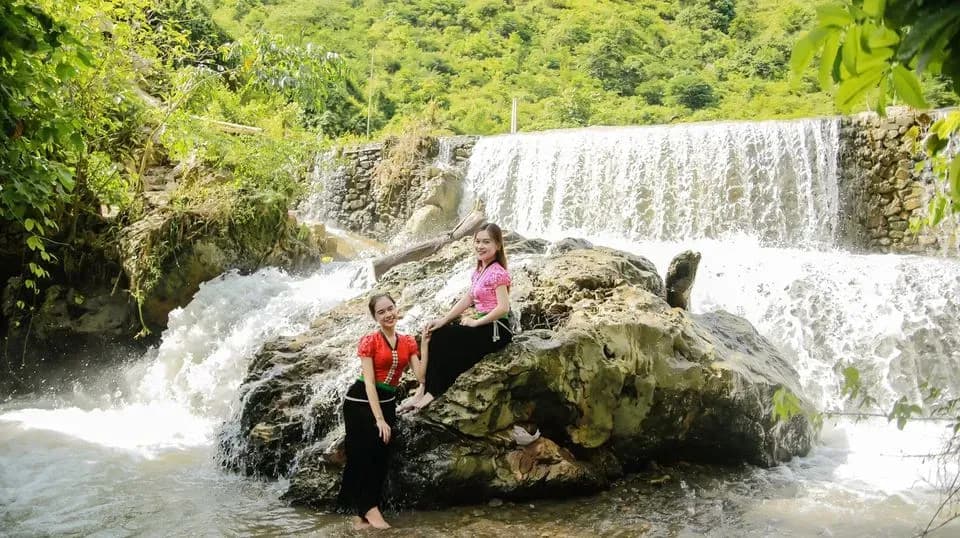 The pristine and serene beauty of Ban Bon hot spring in Son La.